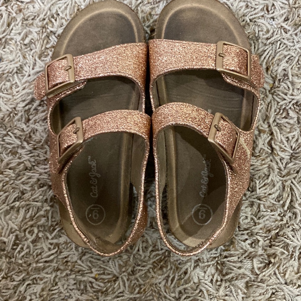 Cat & Jack size 9